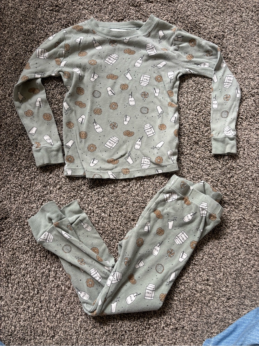 wonder nation Sage Green Pajama Set with Milk & Cookie Print